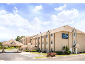 Microtel Inn & Suites Claremore