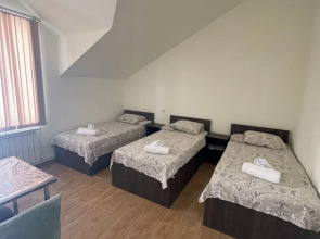 Noragyugh Guesthouse