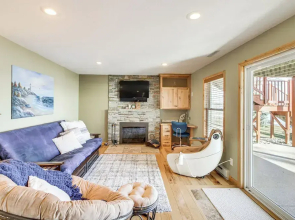 Villa on Lake Darling: Fire Pit, Kayaks + Dock!
