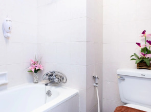 Town In Town Garden Resort