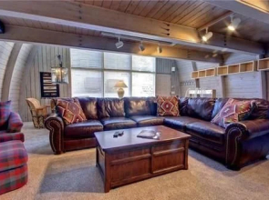 1120 Empire Avenue Private Home by Alpine Ski Properties