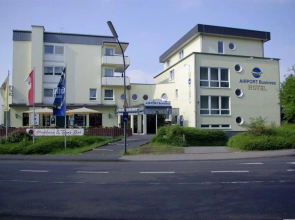 Airport BusinessHotel Koln