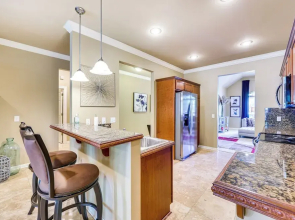 Spacious Family Home 3 Mi to Downtown Fayetteville