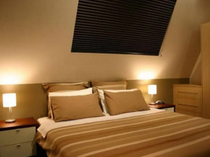 Semaphore Blue Apartments