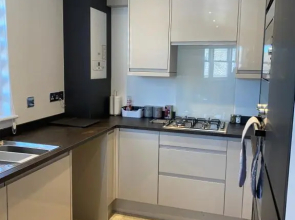 Apartment 7, The Cathedral View