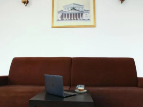 Bliss Residence - Parliament