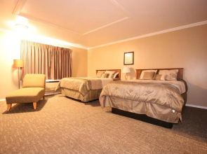 Welcome Everett Inn