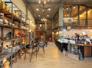 House of Machine Boutique Hotel