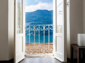 ALTIDO Cosy Apt for 4 with Balcony and View of Lake Como