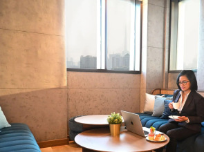 Mercure Dubai Gold District