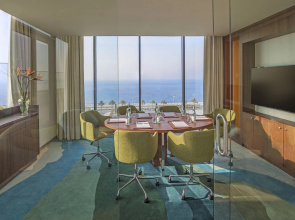 The Retreat Palm Dubai MGallery by Sofitel