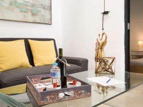 Aparta-Suite El Charco