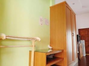 Reaun Araya Hotel