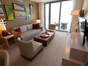 Luxury Ocean Front 2 Bed 2 Bath @ Hyde Resort