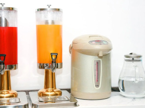 Galliot Central Hotel