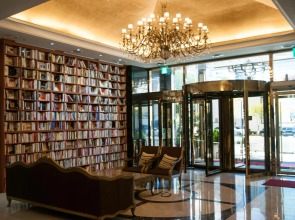 Yeoksam Artnouveau City Hotel and Residence