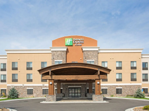 Holiday Inn Express & Suites Glendive by IHG