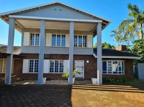 African Cycad Holiday Home