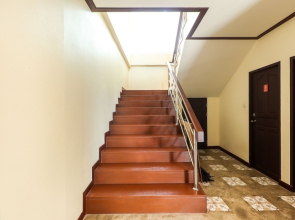 Oyo 360 de Phunchai Hometel,Lamphun