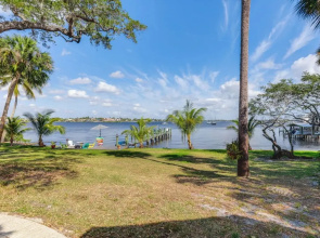 Waterfront Stuart Oasis w/ Hot Tub & Dock!