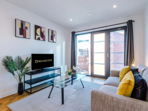 Remarkable 2-bed Apartment in Birmingham