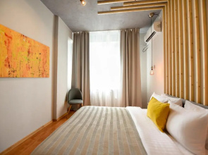 THE INDUSTRIAL. Huge Unirii Square Apartment