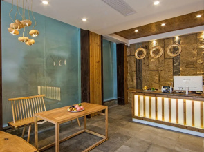 Wuyishan Old Street Hill Lodge