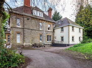 Hillbrook House 8 - 1 Bed Apartment