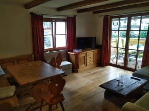 KITZALPHOUSE Apartments