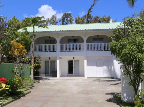 Esprit Libre Restaurant and Guest House
