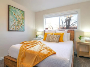 Condo 24! Prized Location. Modern! Bright! Enjoy!