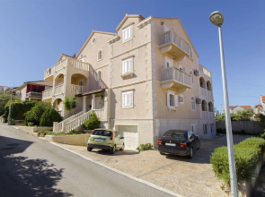 Apartments Mara