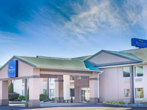 Baymont by Wyndham Bartonsville Poconos