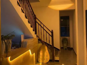 Xiangchengtule Hostel