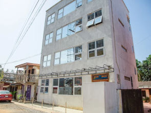 Ark Hotel and Apartments