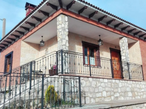 House With 3 Bedrooms in Peral de Arlanza, With Enclosed Garden