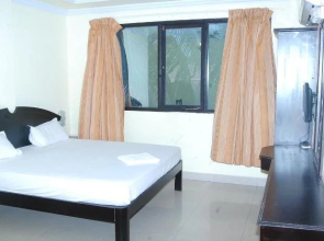 Hotel Mano Residency