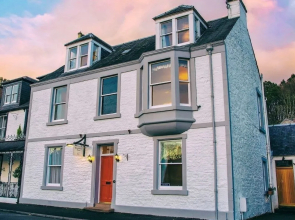 Queensberry House
