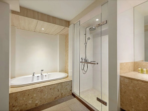 DoubleTree by Hilton Phuket Banthai Resort