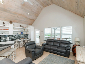 Waterfront, Shared Boat Dock & Pool w/ Views Ariels Grotto by Avantstay