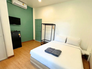 Sleepy Station - Hostel