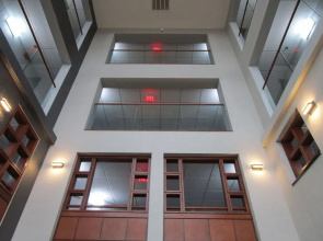 SureStay Plus Hotel by Best Western St. Louis Westport