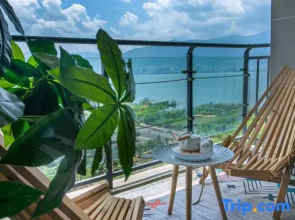 Dali DuJia Huanqiu Scenic Apartment