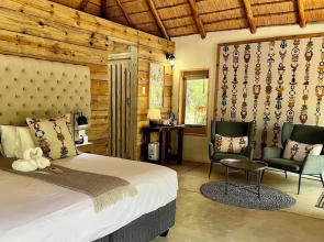Bundox Safari Lodge