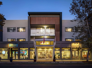 Hilton Garden Inn Davis Downtown