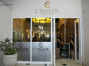 Centriplaza Hotel Suite & Spa