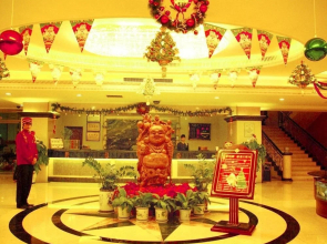 Jiaozuo Xingpeng Zhongzhou Holiday Hotel