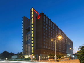 Sheraton Hyderabad Hotel