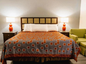 OYO Hotel Ocala FL I-75