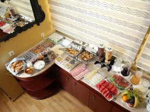 Отель Clover Hotel Baku